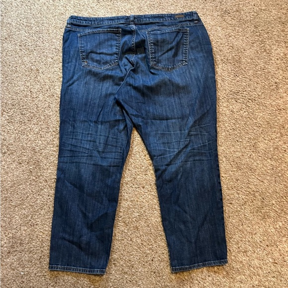 Kut from the Kloth Boyfriend Jeans High Rise Slim Tapered Leg Medium Wash 22W - Picture 3 of 10